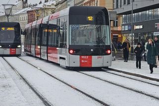 Chumelenice zapříčinila kolaps MHD v Praze - Novinky